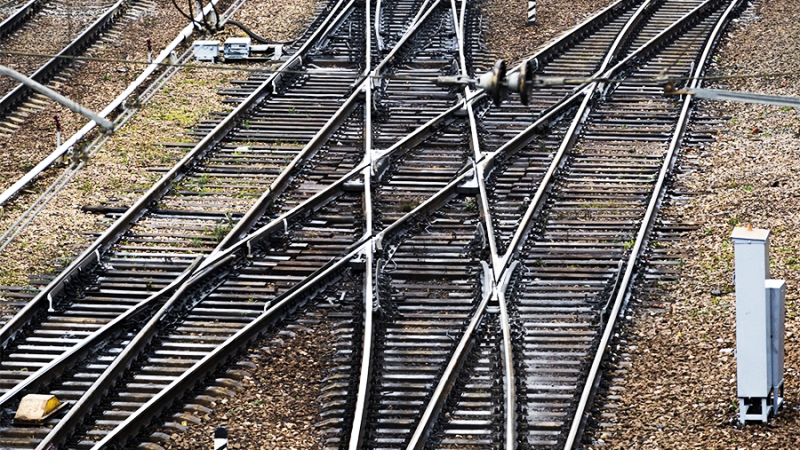 В Самарской области пять вагонов с азотным удобрением сошли с рельсов