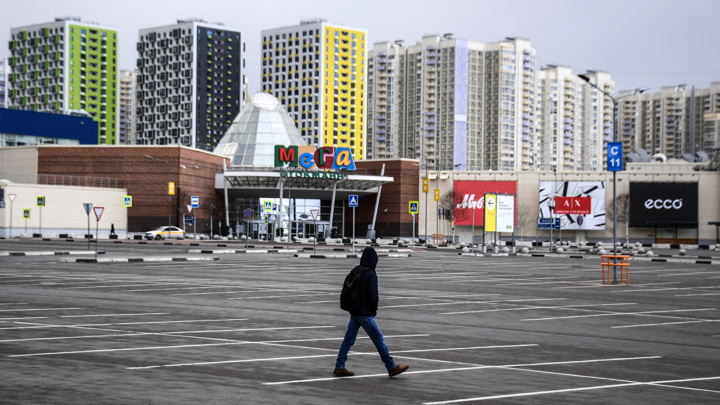 Из торгового центра "Мега Химки" эвакуируют посетителей - Новости на Вести.ru