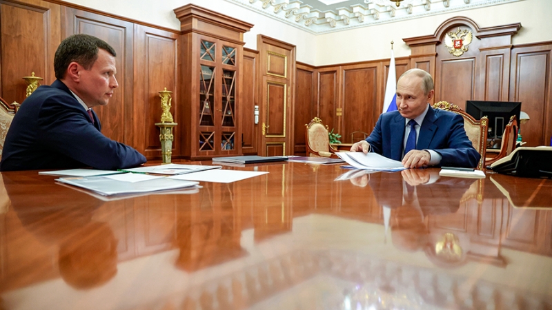 Глава «Роснано» Сергей Куликов доложил Путину о новых проектах в нанотехнологиях