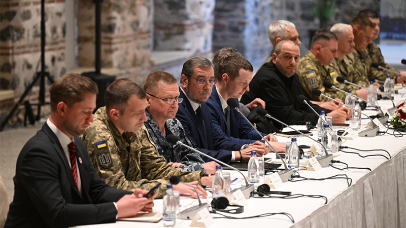 Политолог указал на важность конкретных решений по итогам переговоров
