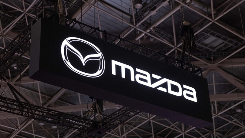 Mazda возобновила продажи автомобилей в России