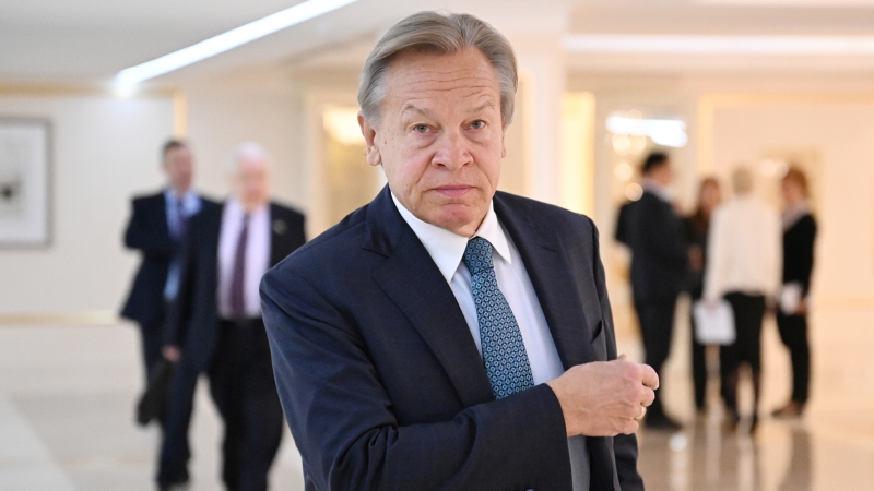 Пушков назвал сделку США и Украины шагом к полуколониальному статусу Киева