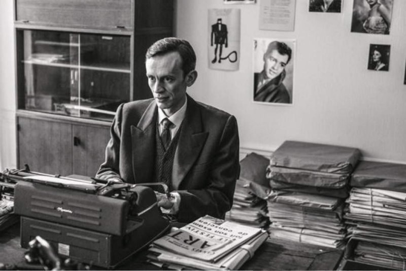 Перед расцветом: Ричард Линклейтер представил «Новую волну» в Каннах