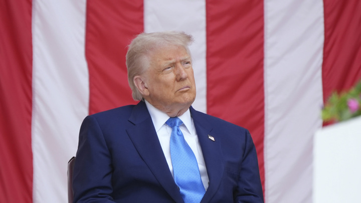 Трамп предположил, что Россия не остановит переговоры по Украине - Новости на Вести.ru