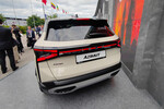 Первый в истории кроссовер: «АвтоВАЗ» показал Lada Azimut 