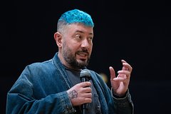 Артемий Лебедев назвал плевком в душу одну особенность российского паспорта