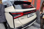 Первый в истории кроссовер: «АвтоВАЗ» показал Lada Azimut 