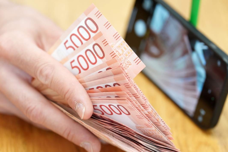 Процентные отношения: доходность коротких вкладов опустилась ниже 19%