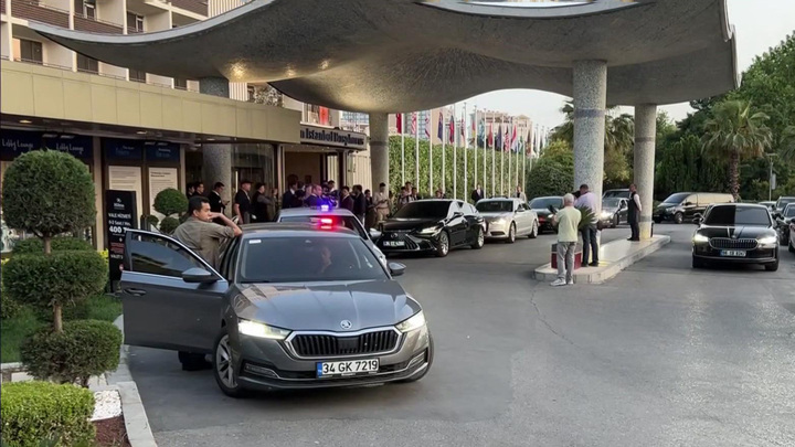 Самолет с российской делегацией переговорщиков вылетел из Стамбула в Москву - Новости на Вести.ru
