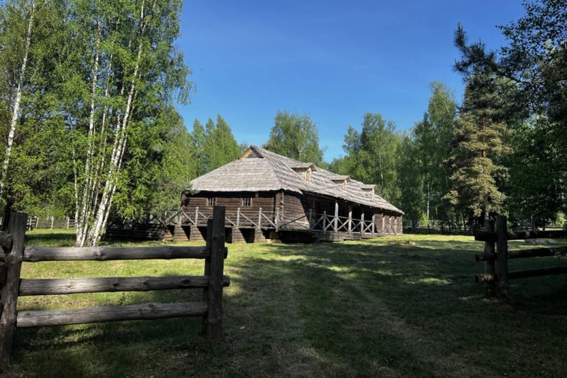 И мне кусочек: где погрузиться в историю российского сыроделия
