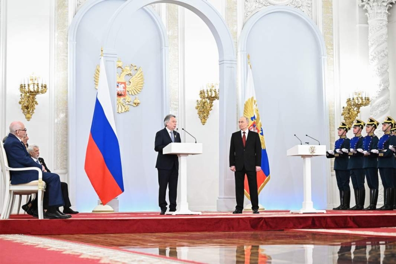 Время подключения: Путин связал будущее России с героями СВО