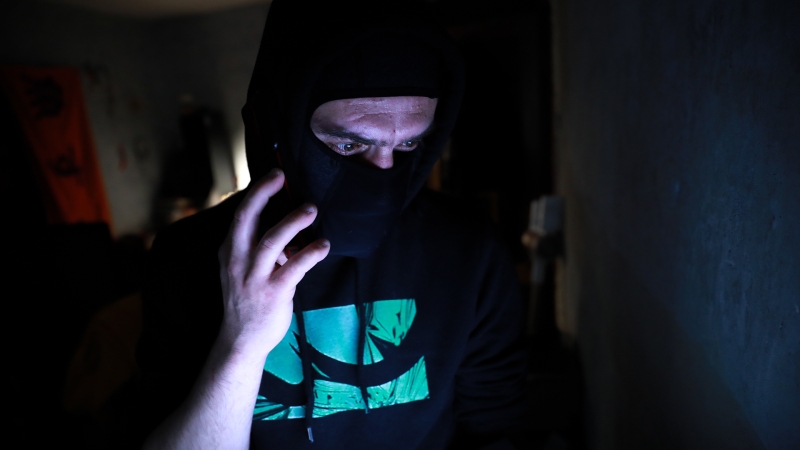 Подать сигнал: как хакеры атакуют телефоны при помощи SMS-бластеров