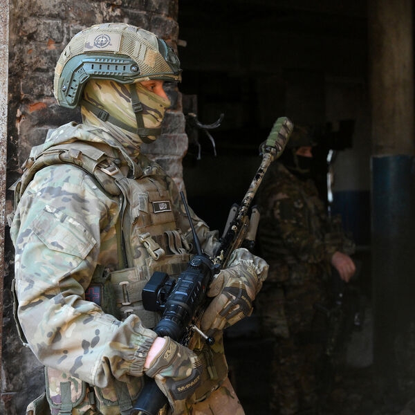 «С огромной силой поражают технику». Российские военные применили против ВСУ «стрелы смерти» 