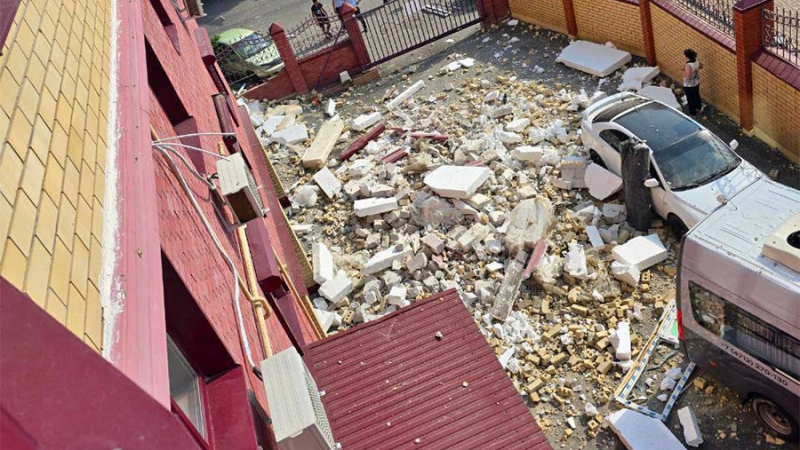 Человек пострадал при взрыве из-за утечки бытового газа в жилом доме в Курске