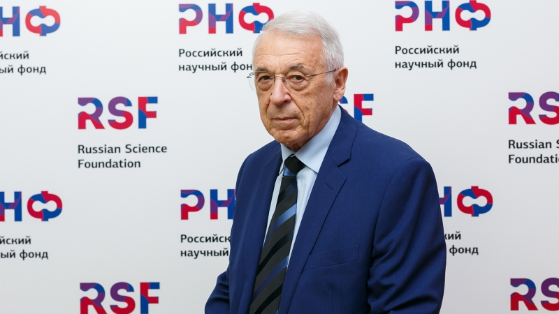 «Российские центры примут иностранных ученых мирового уровня»