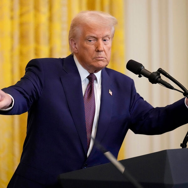 Трамп сократил срок ультиматума для России до 10-12 дней. Как он это объяснил? 