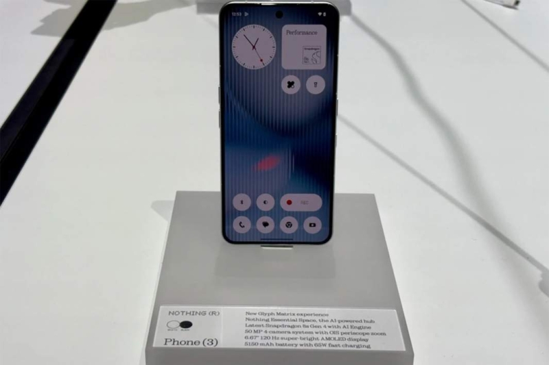Остаточный телефон: лондонский «убийца iPhone» появится в продаже в РФ вместе со всем миром