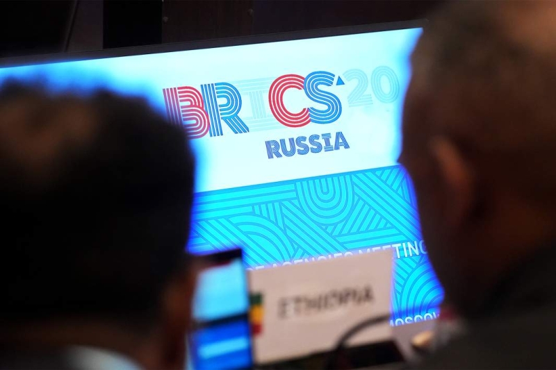 «Российские центры примут иностранных ученых мирового уровня»