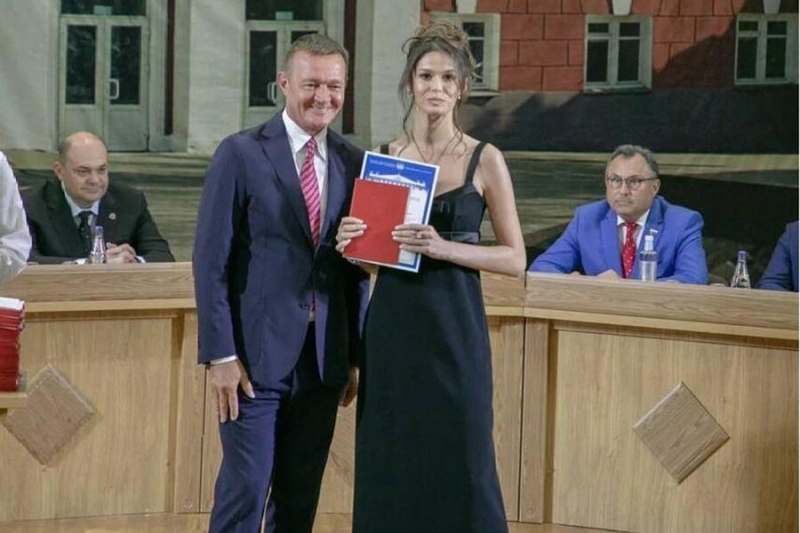 «Была счастливой девочкой». Что известно о 25-летней подруге погибшего Старовойта? 