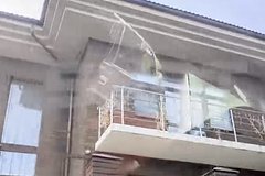 Дом украинского музыканта в Подмосковье порос мхом