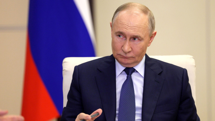 Песков: Путин сам прокомментирует высказывания Трампа, если сочтет нужным - Новости на Вести.ru