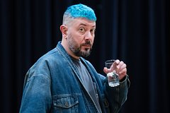 Артемий Лебедев дал совет живущим на Западе людям