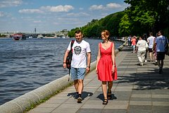 Москвичам пообещали двухдневное возвращение летнего тепла в столицу