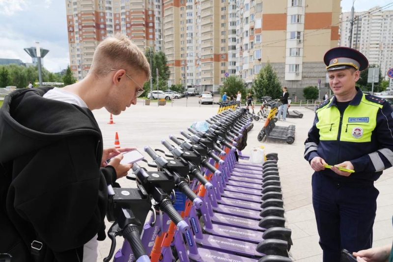 Рублем по СИМ: Госдума одобрила штрафы для электросамокатчиков